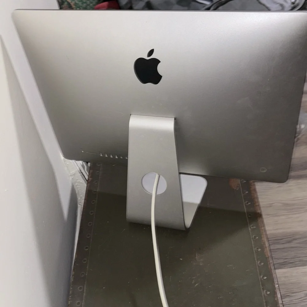 6 PC Apple iMac 27-inch Desktop Computer - Silver keyboard and mouse NEW